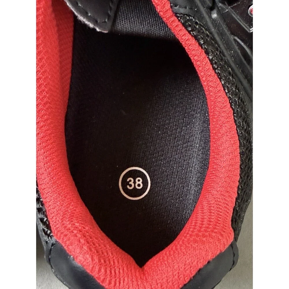 Peloton Cycling Shoes Size 38/ US Women’s Size 7 Black Red White